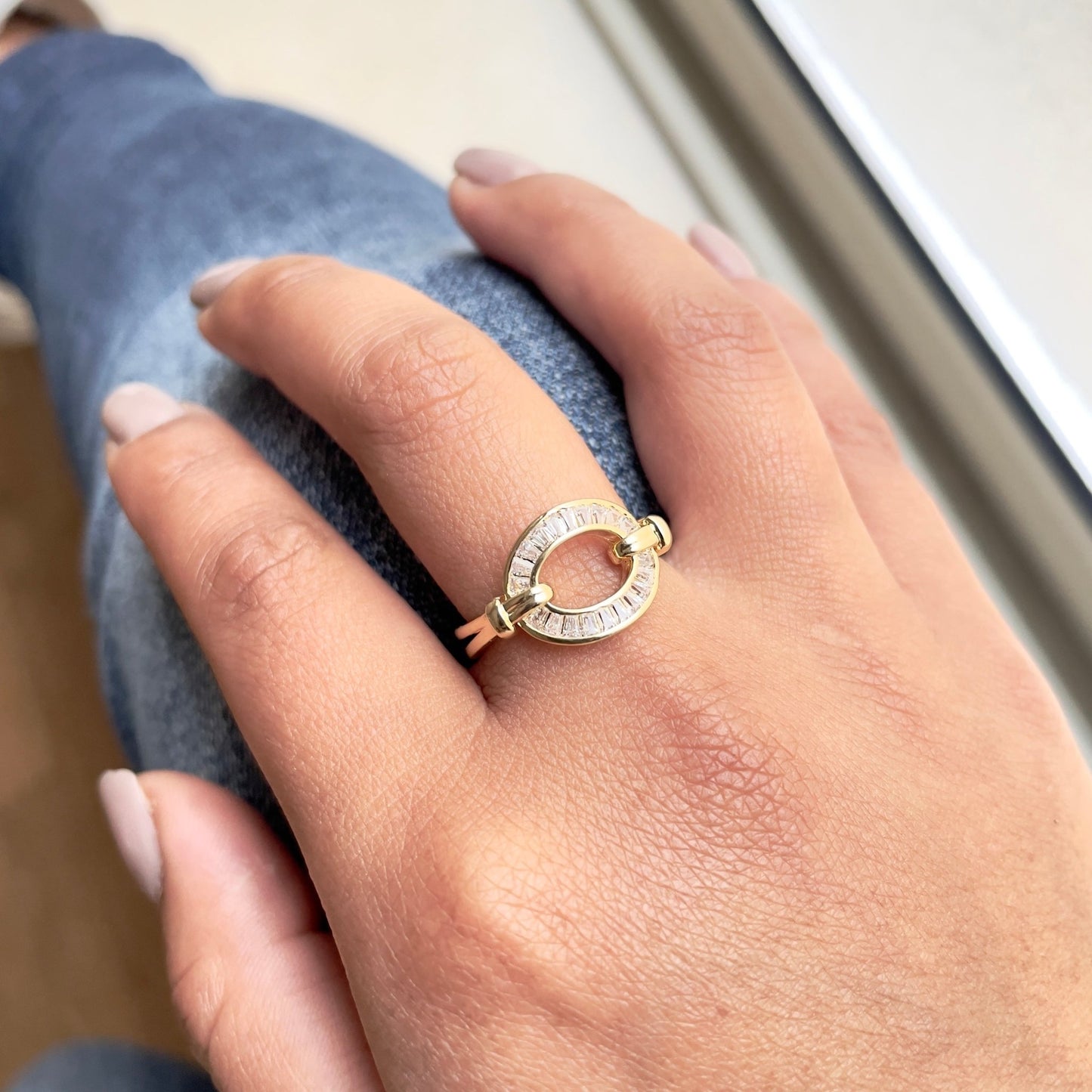 Anello ovale e cristalli - BOXO Jewelry