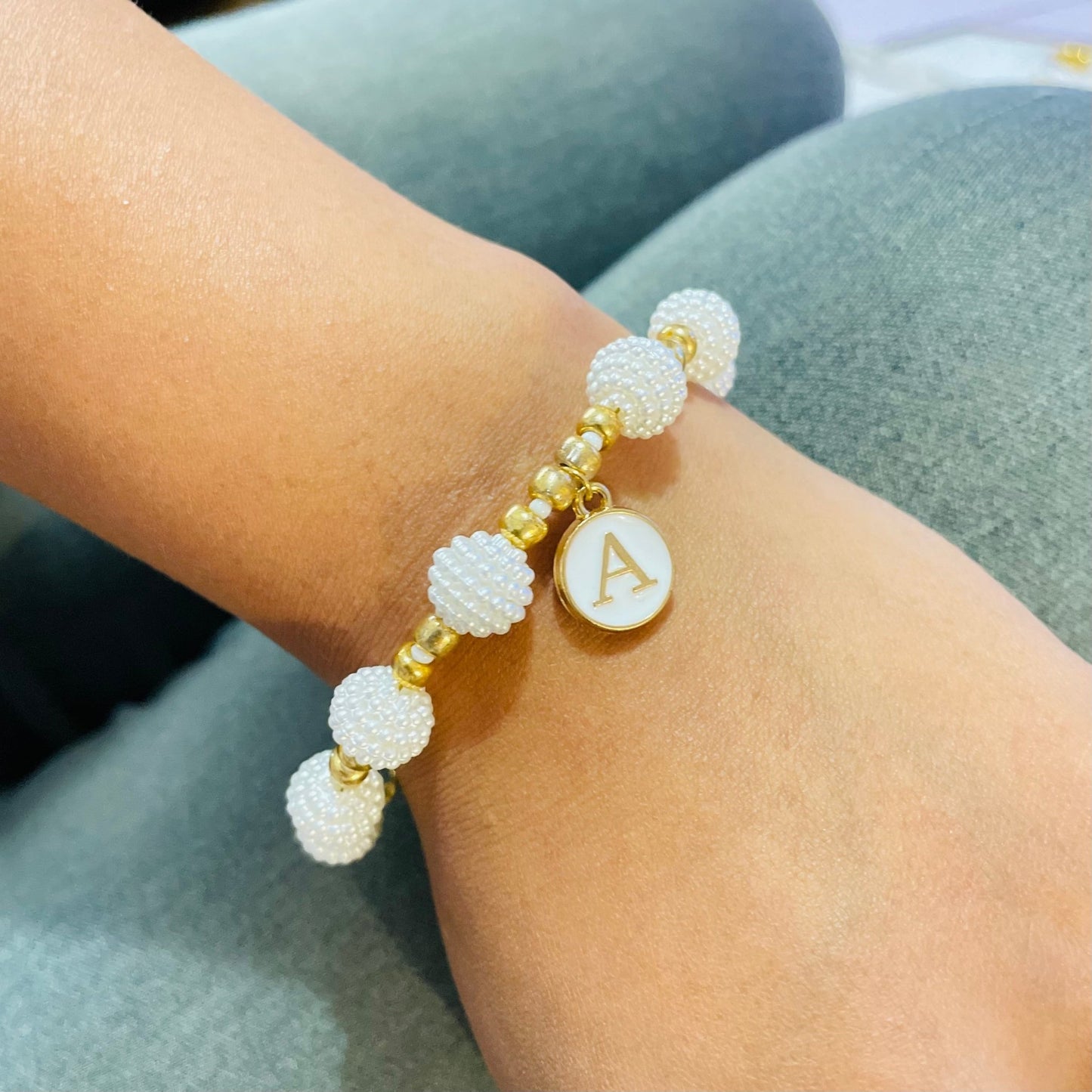 Bracciale perla e iniziale - BOXO Jewelry