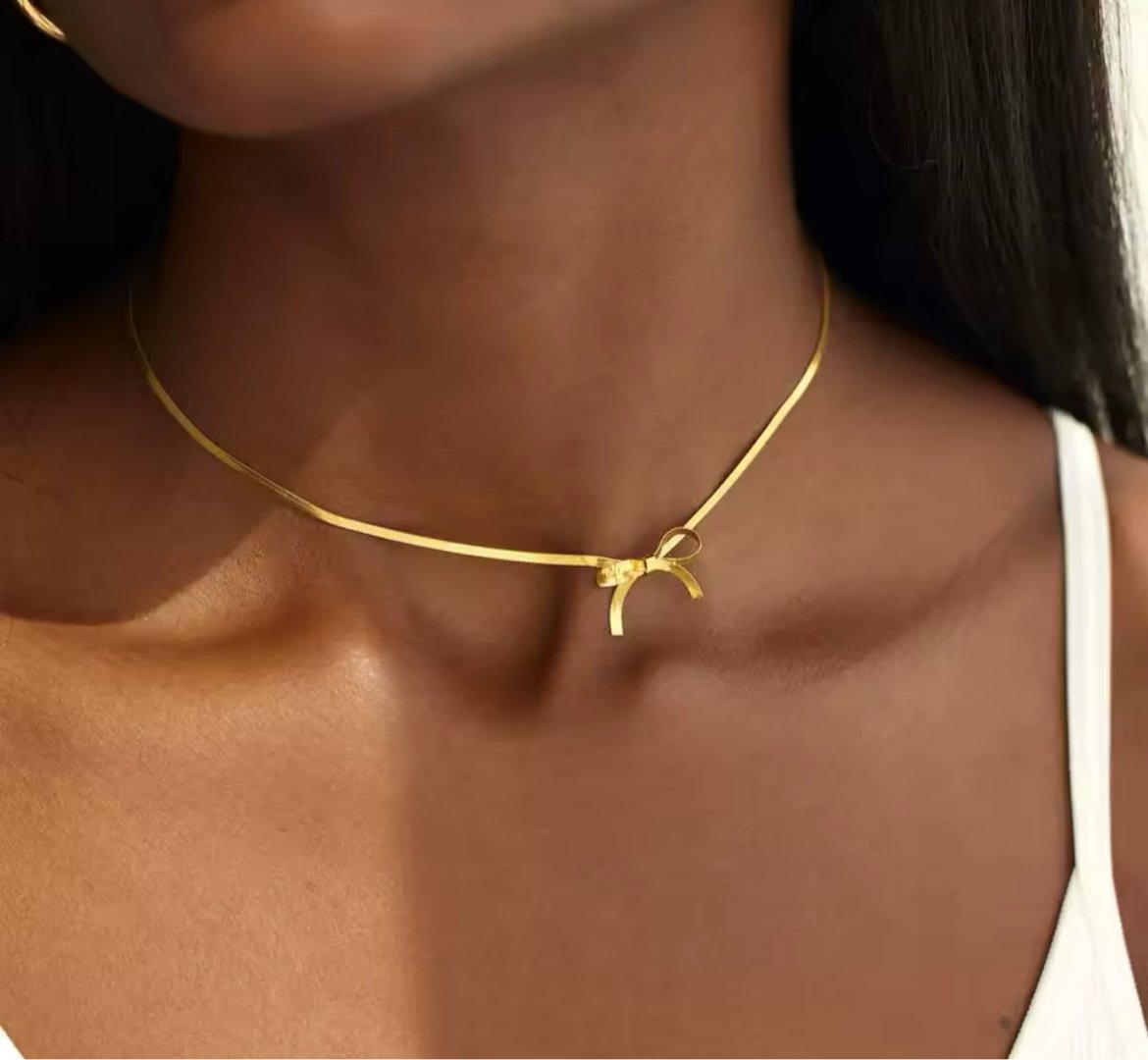 Choker con fiocco dorato - BOXO Jewelry