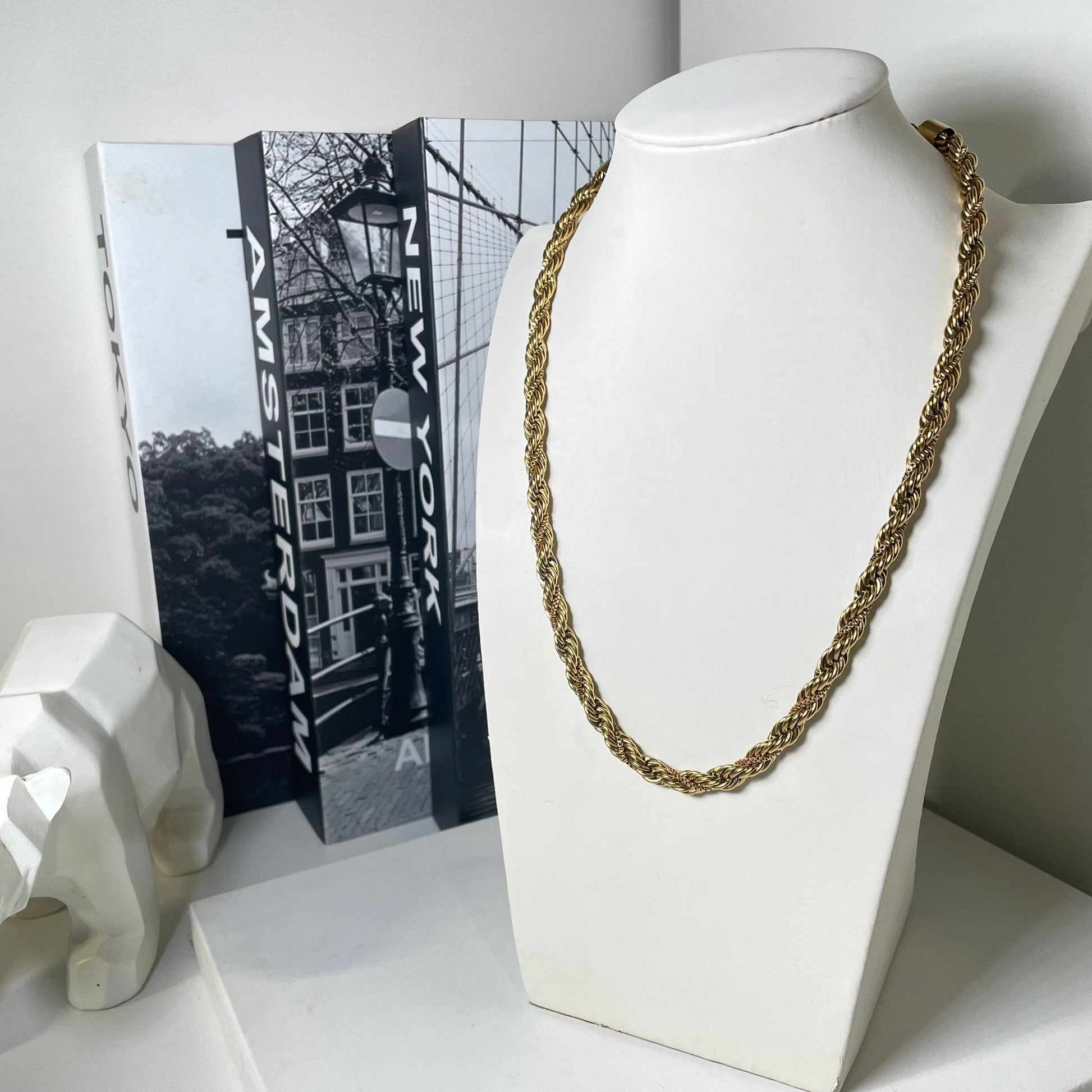 Collana Classica girata - BOXO Jewelry